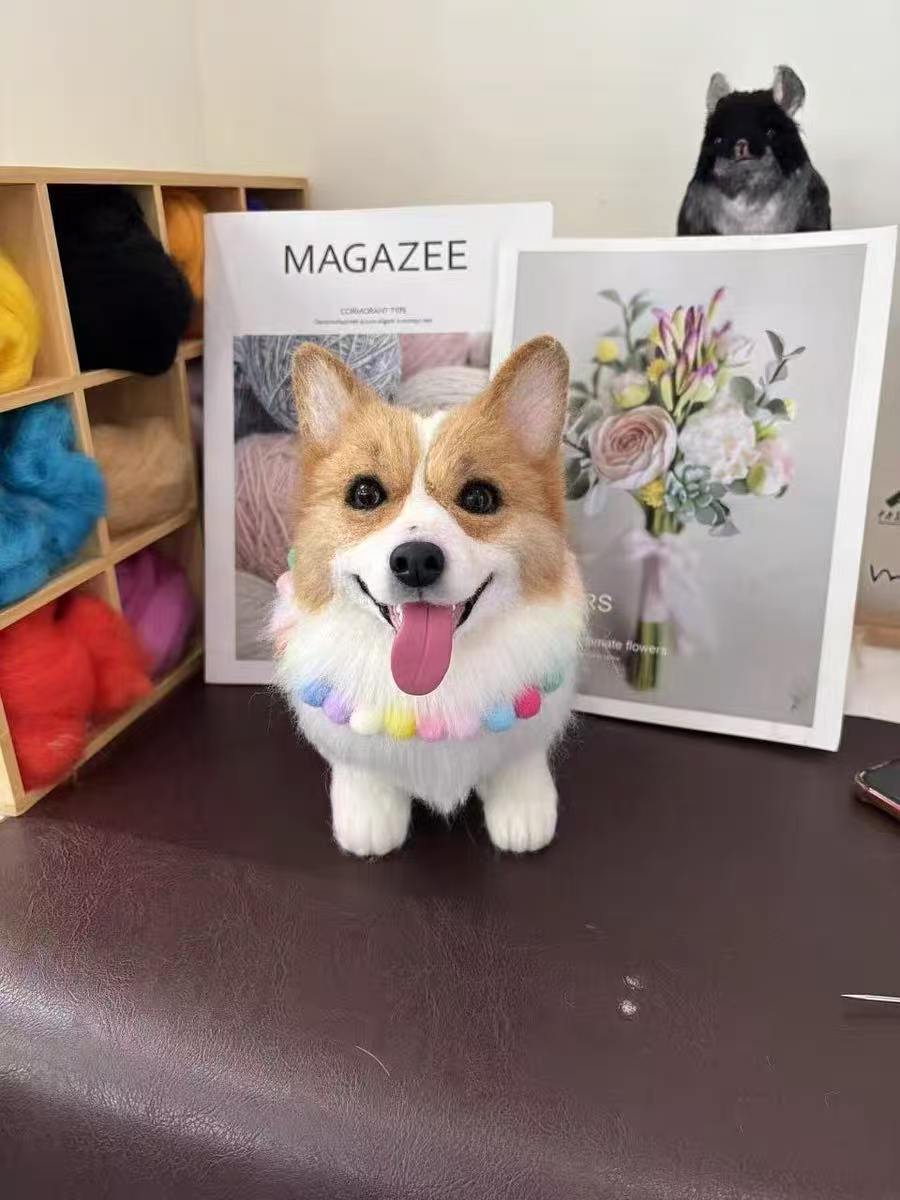 Custom Full-Body Needle Felted Dog Sculpture - Lifelike Pet Replica & Memorial Gift